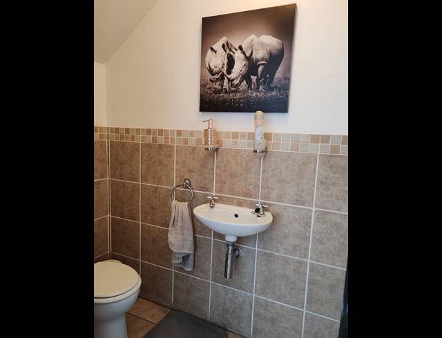 4 BEDROOM HOUSE FOR SALE IN MEERHOF